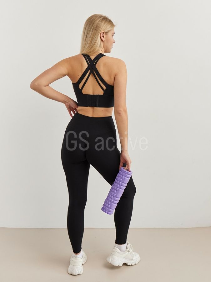 З ДЕФЕКТОМ Топ спортивний з чашечками чорний M Silk