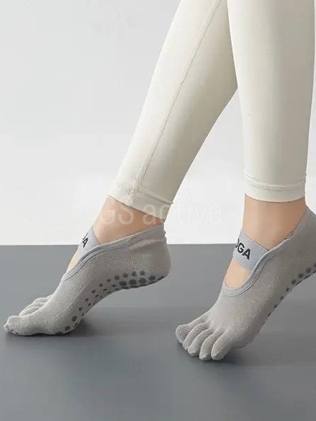 Шкарпетки спортивні з пальцями для йоги, пілатесу, фітнесу сірі Yoga socks gray фото