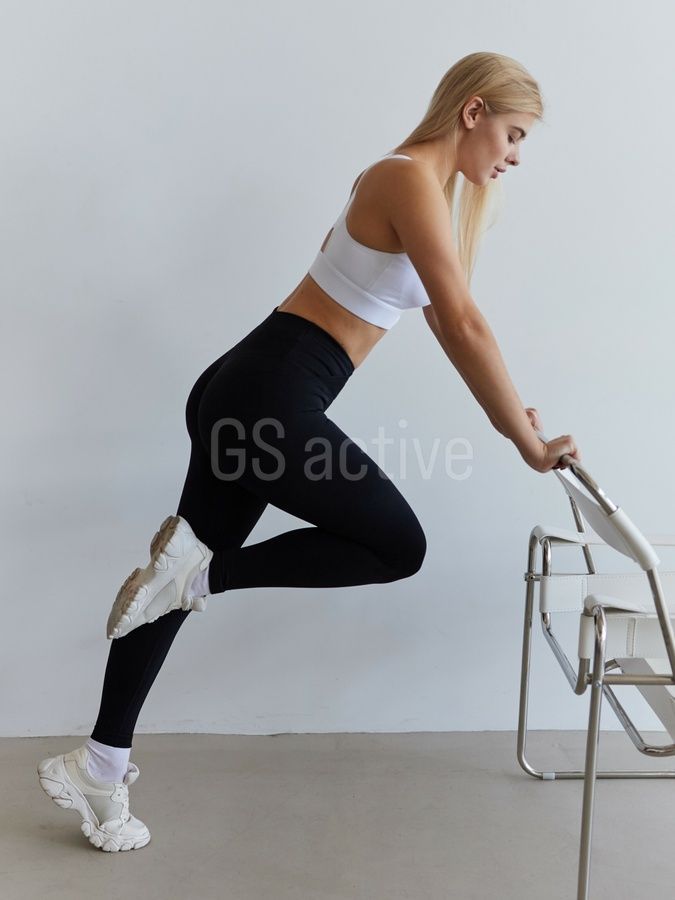 З ДЕФЕКТОМ Лосини спортивні безшовні з ефектом push up чорні XL V-shape